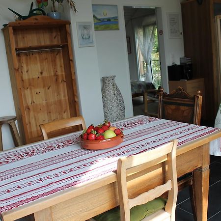 Leidzgi B&B Safenwil Esterno foto