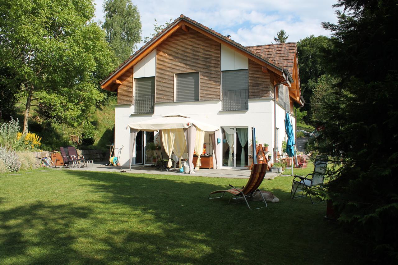 Leidzgi B&B Safenwil Esterno foto